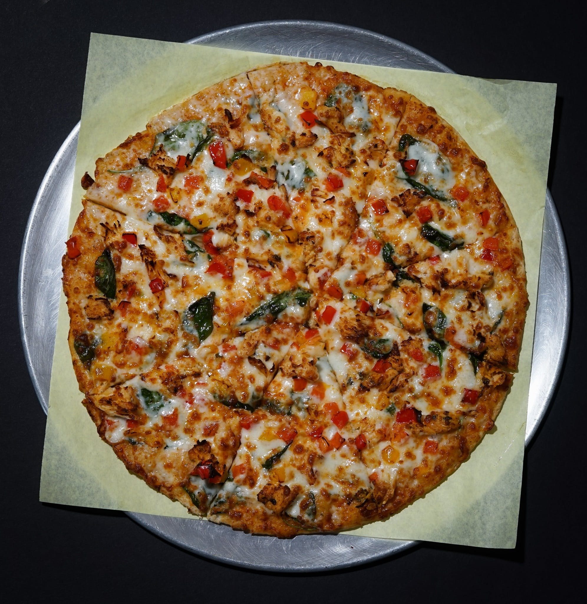 Butter Curry Chicken Pizza.