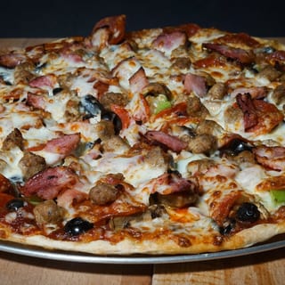 12" Supreme Pizza Pick Up Special